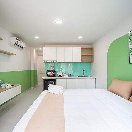 Cozrum Homes - Coraline House Хошимин Экстерьер фото