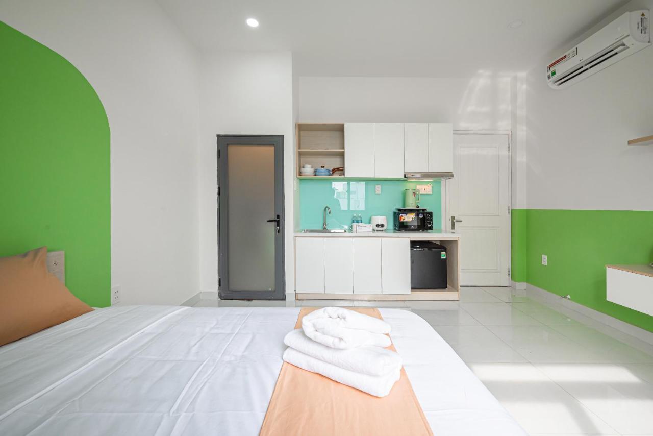 Cozrum Homes - Coraline House Хошимин Экстерьер фото