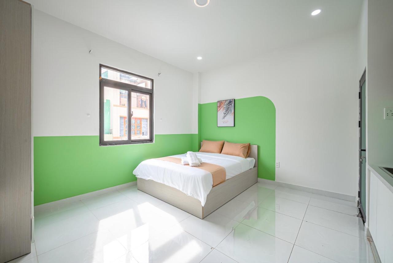 Cozrum Homes - Coraline House Хошимин Экстерьер фото