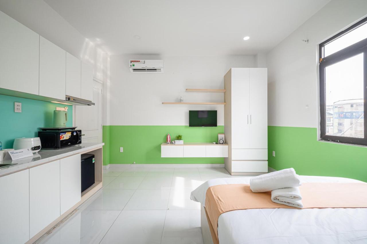 Cozrum Homes - Coraline House Хошимин Экстерьер фото
