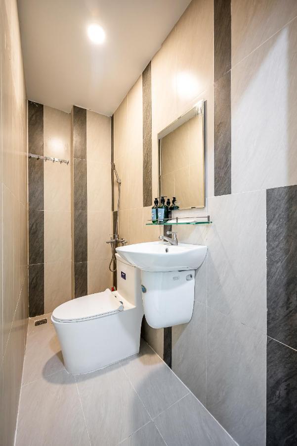 Cozrum Homes - Coraline House Хошимин Экстерьер фото